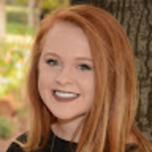 Meet your Posher, Raegan - Picture 1 of 1